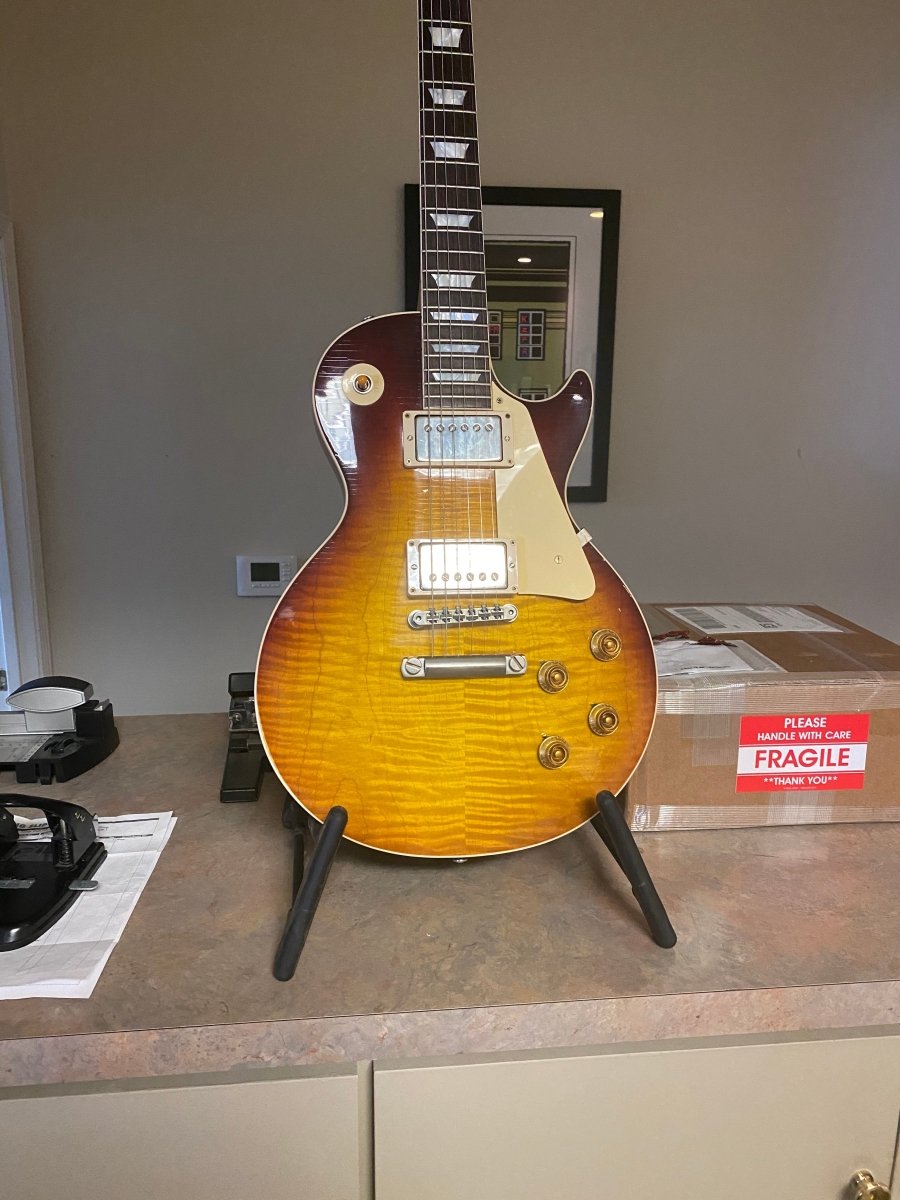 SOLD - Gibson Les Paul R9 Historic 1959 Reissue Factory Aged 2018 - SOLD - Mahar's Vintage Guitars