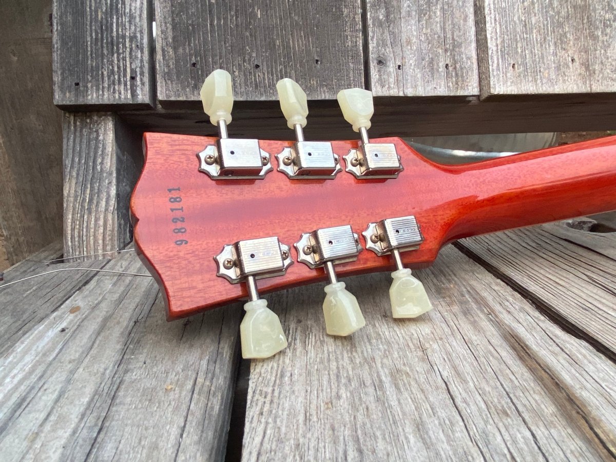 SOLD - Gibson Les Paul R9 Historic 1959 Reissue Factory Aged 2018 - SOLD - Mahar's Vintage Guitars