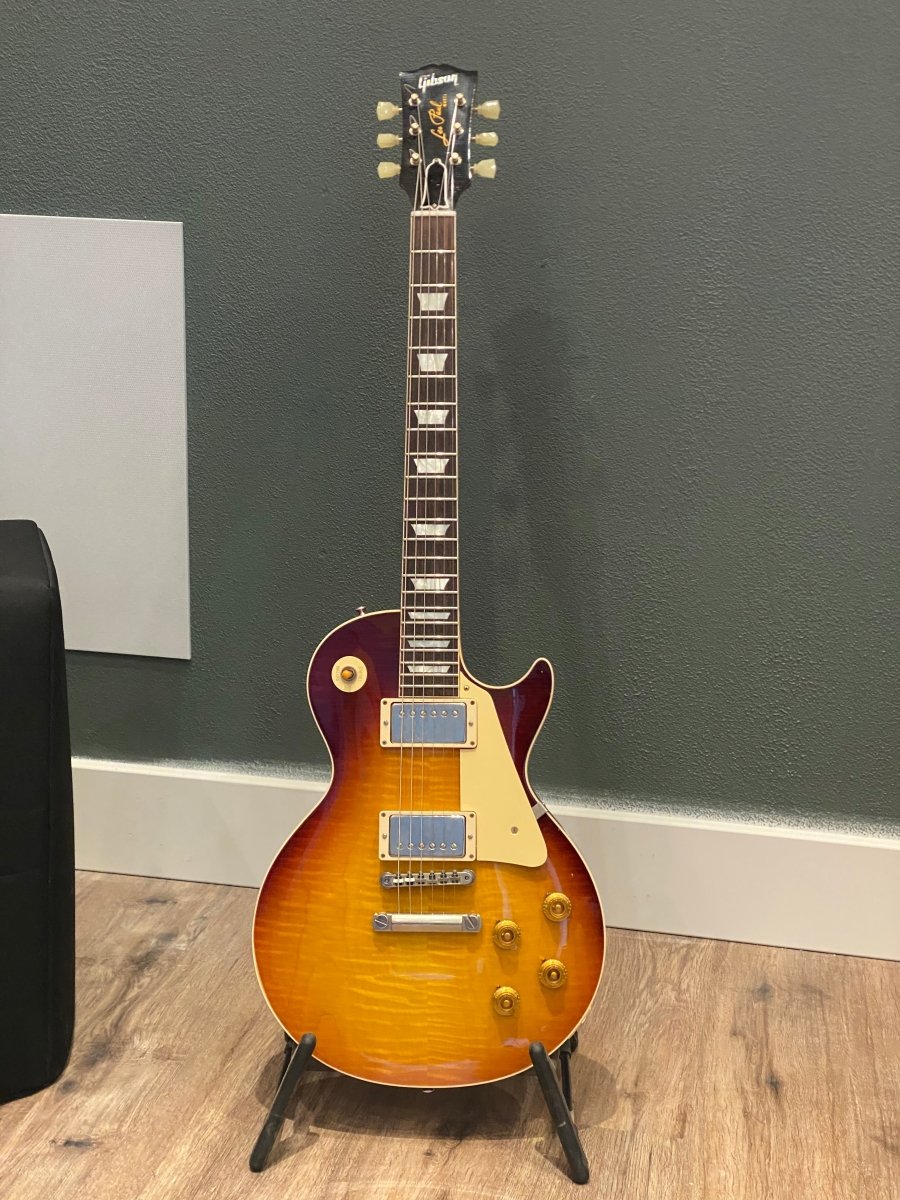 SOLD - Gibson Les Paul R9 Historic 1959 Reissue Factory Aged 2018 - SOLD - Mahar's Vintage Guitars