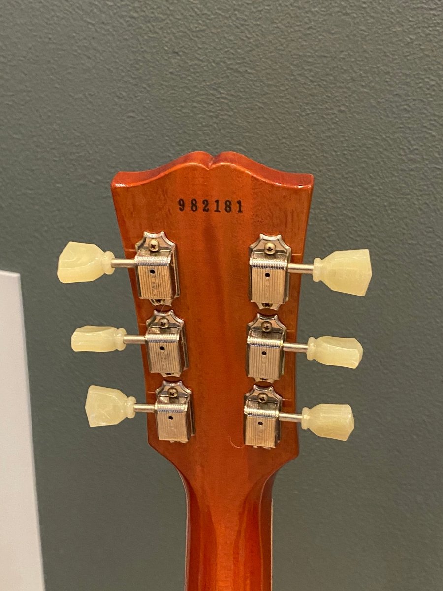 SOLD - Gibson Les Paul R9 Historic 1959 Reissue Factory Aged 2018 - SOLD - Mahar's Vintage Guitars