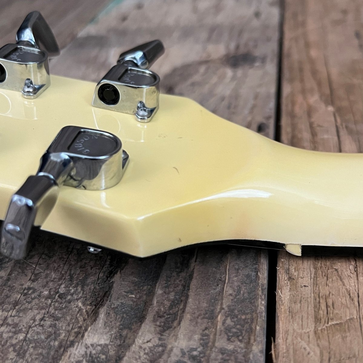 SOLD - Gibson Les Paul Recording Alpine White 1976 Near Mint - Mahar's Vintage Guitars