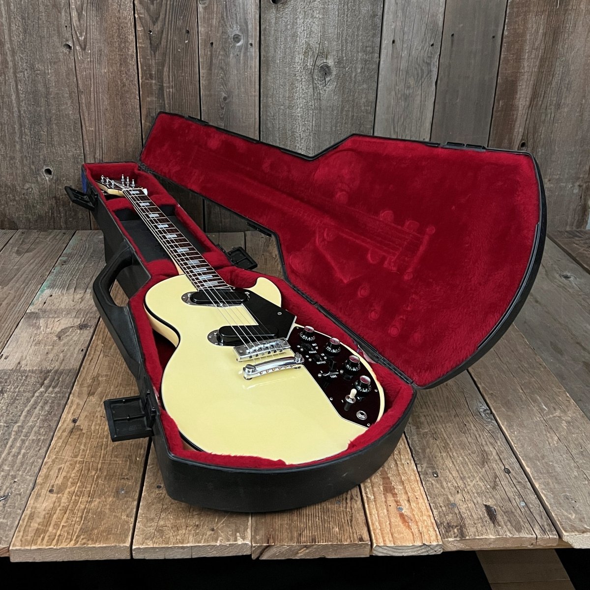 SOLD - Gibson Les Paul Recording Alpine White 1976 Near Mint - Mahar's Vintage Guitars