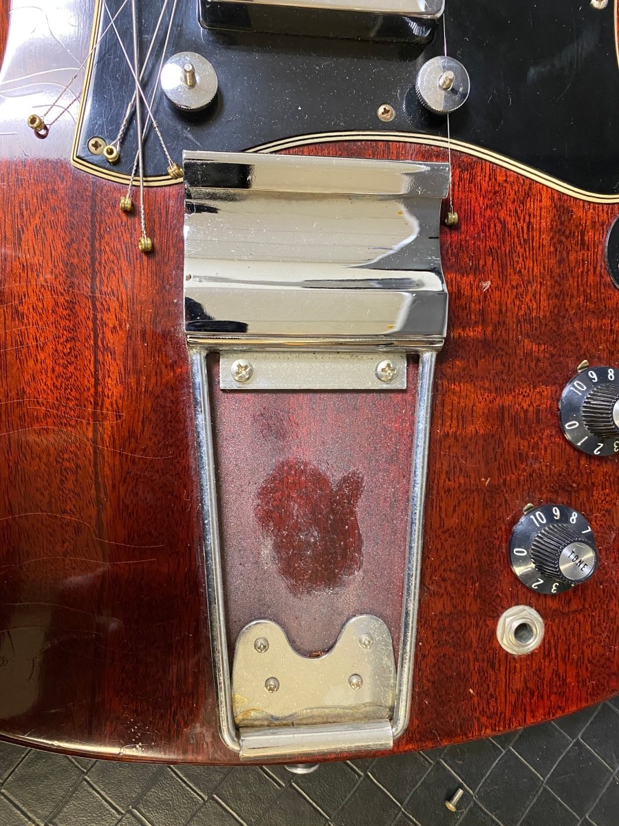 SOLD - Gibson SG Standard 1970 Small Volute - Mahar's Vintage Guitars