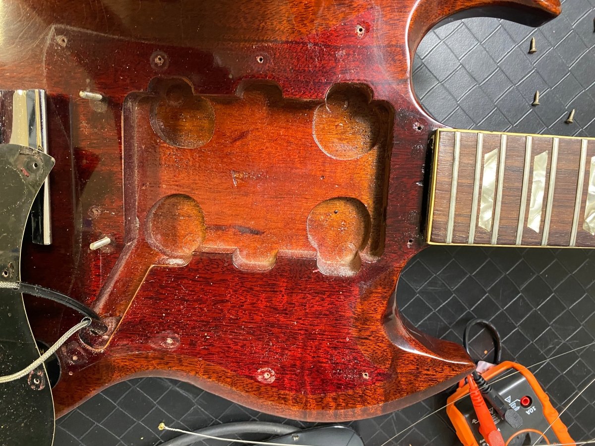 SOLD - Gibson SG Standard 1970 Small Volute - Mahar's Vintage Guitars