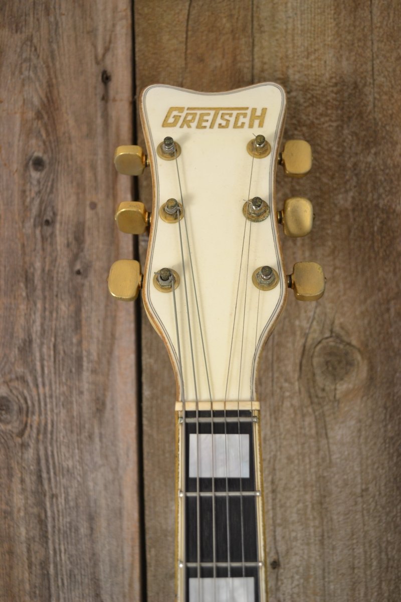 SOLD - Gretsch White Falcon Model 7595 1976 - Mahar's Vintage Guitars