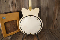 SOLD - Gretsch White Falcon Model 7595 1976 - Mahar's Vintage Guitars