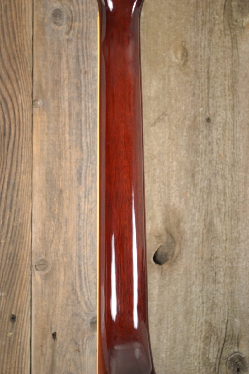 SOLD - Guild Bluesbird 1999 - Mahar's Vintage Guitars