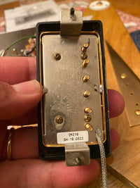 SOLD - Hamer Vector Korina Flying V 2005 Mint - Mahar's Vintage Guitars