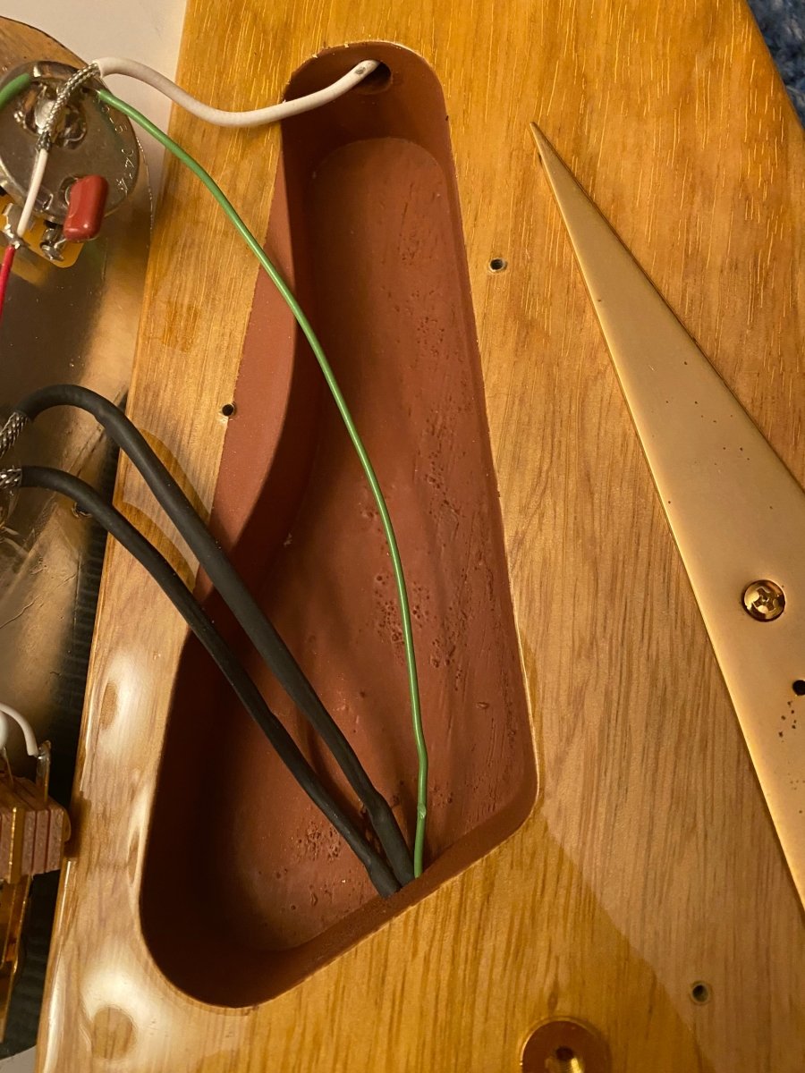 SOLD - Hamer Vector Korina Flying V 2005 Mint - Mahar's Vintage Guitars