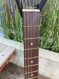 SOLD - Hamer Vector Korina Flying V 2005 Mint - Mahar's Vintage Guitars