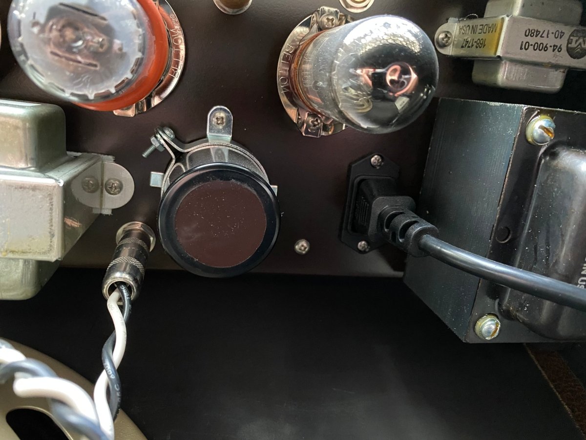 SOLD - Magnatone Twilighter 1x12" guitar combo amp - Mahar's Vintage Guitars