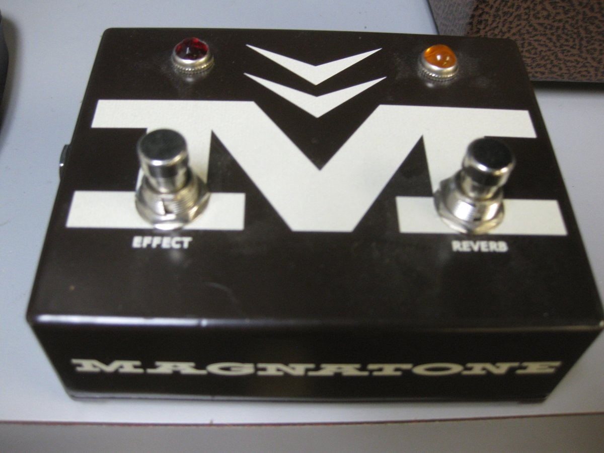 SOLD - Magnatone Twilighter 1x12" guitar combo amp - Mahar's Vintage Guitars