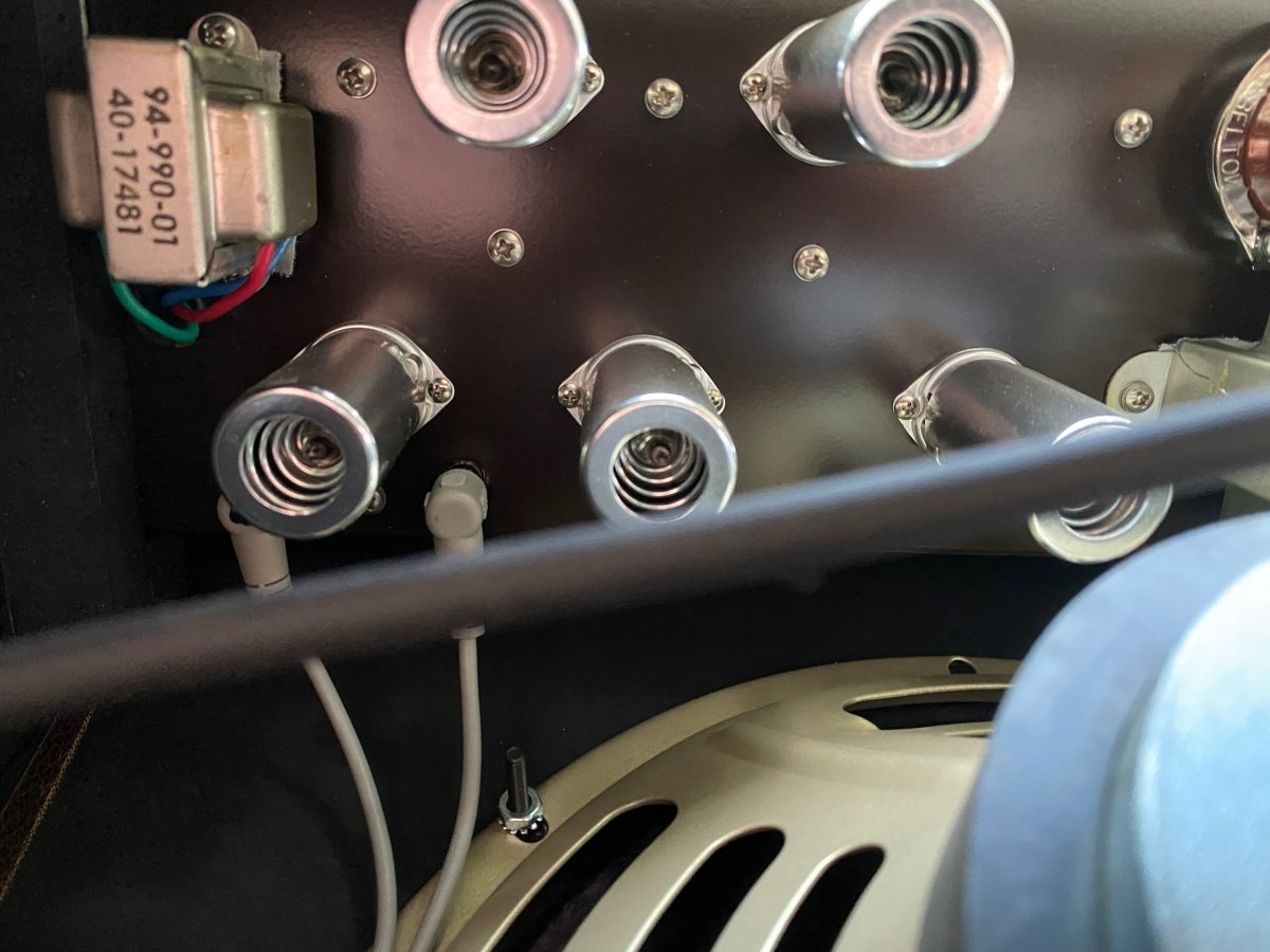 SOLD - Magnatone Twilighter 1x12" guitar combo amp - Mahar's Vintage Guitars