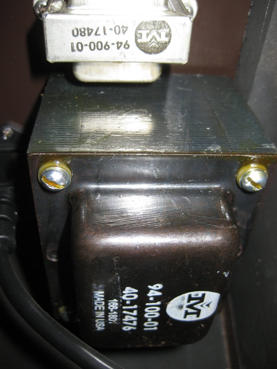 SOLD - Magnatone Twilighter 1x12" guitar combo amp - Mahar's Vintage Guitars