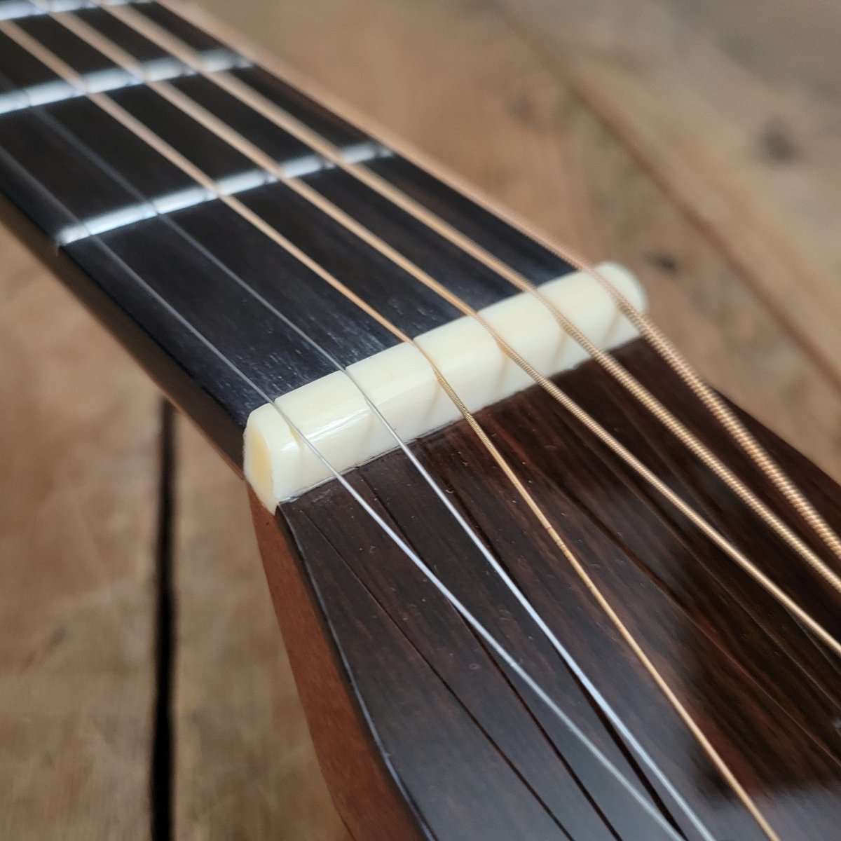 SOLD - Martin 000 - 28EC Eric Clapton Signature Model 2008 - Mahar's Vintage Guitars