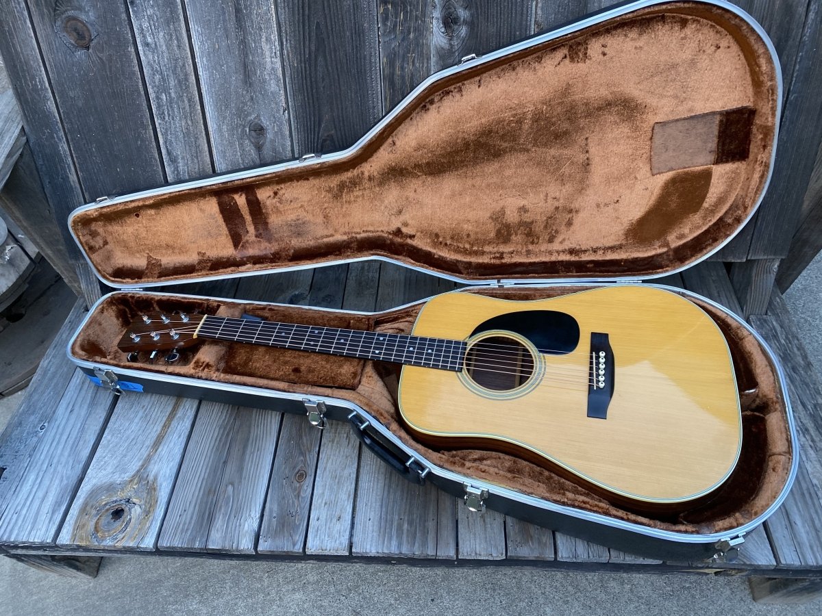 SOLD - Martin 7 - 28 1981 Short Scale D - 28 - Mahar's Vintage Guitars