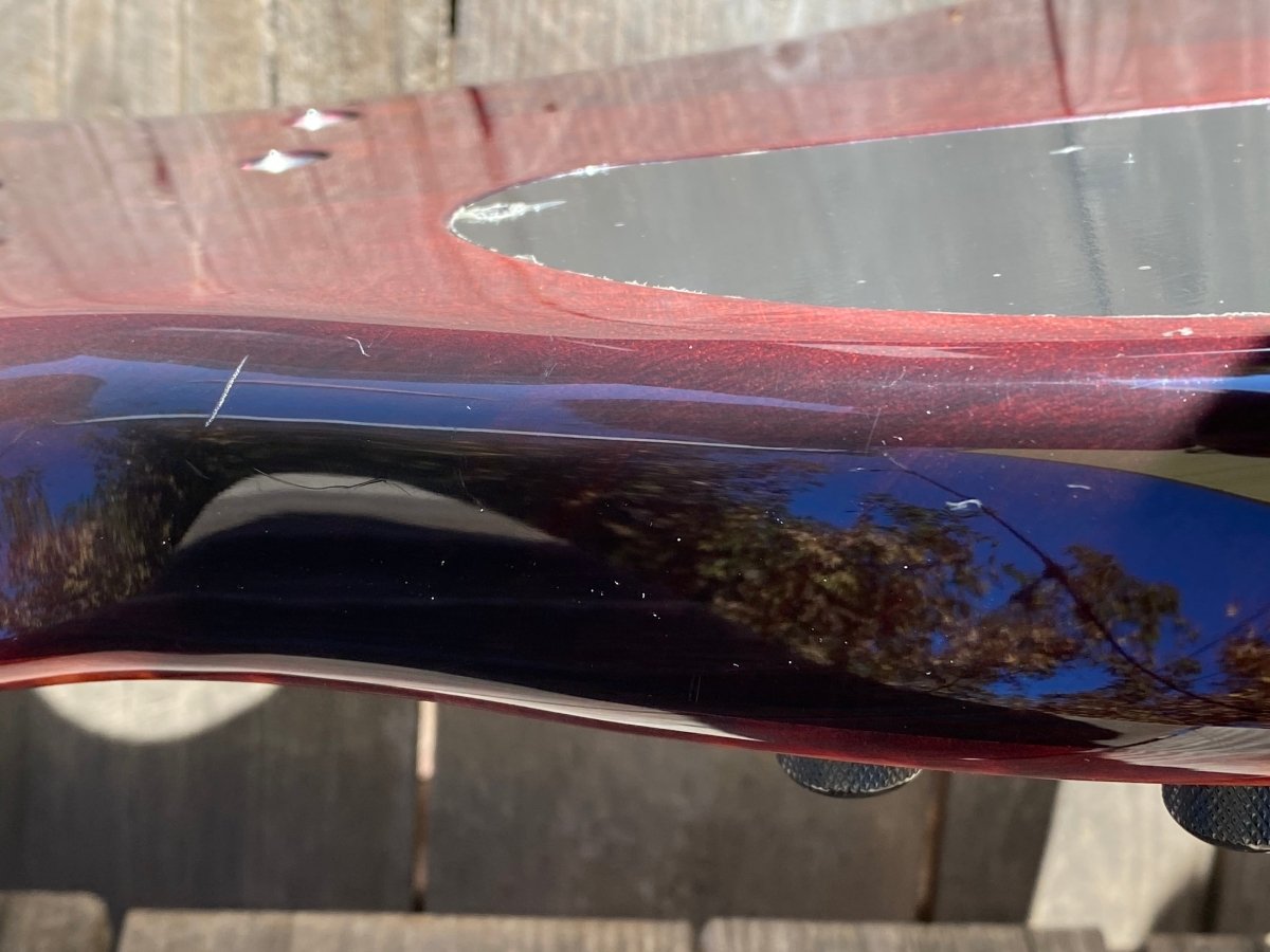 SOLD - Modulus Q5 Bass 2007 - Mahar's Vintage Guitars