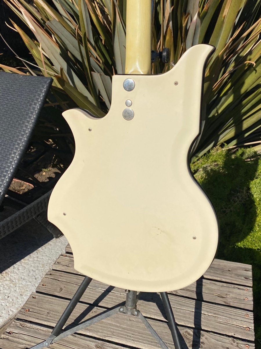 SOLD - National Glenwood 99 Map Guitar 1962 - Mahar's Vintage Guitars