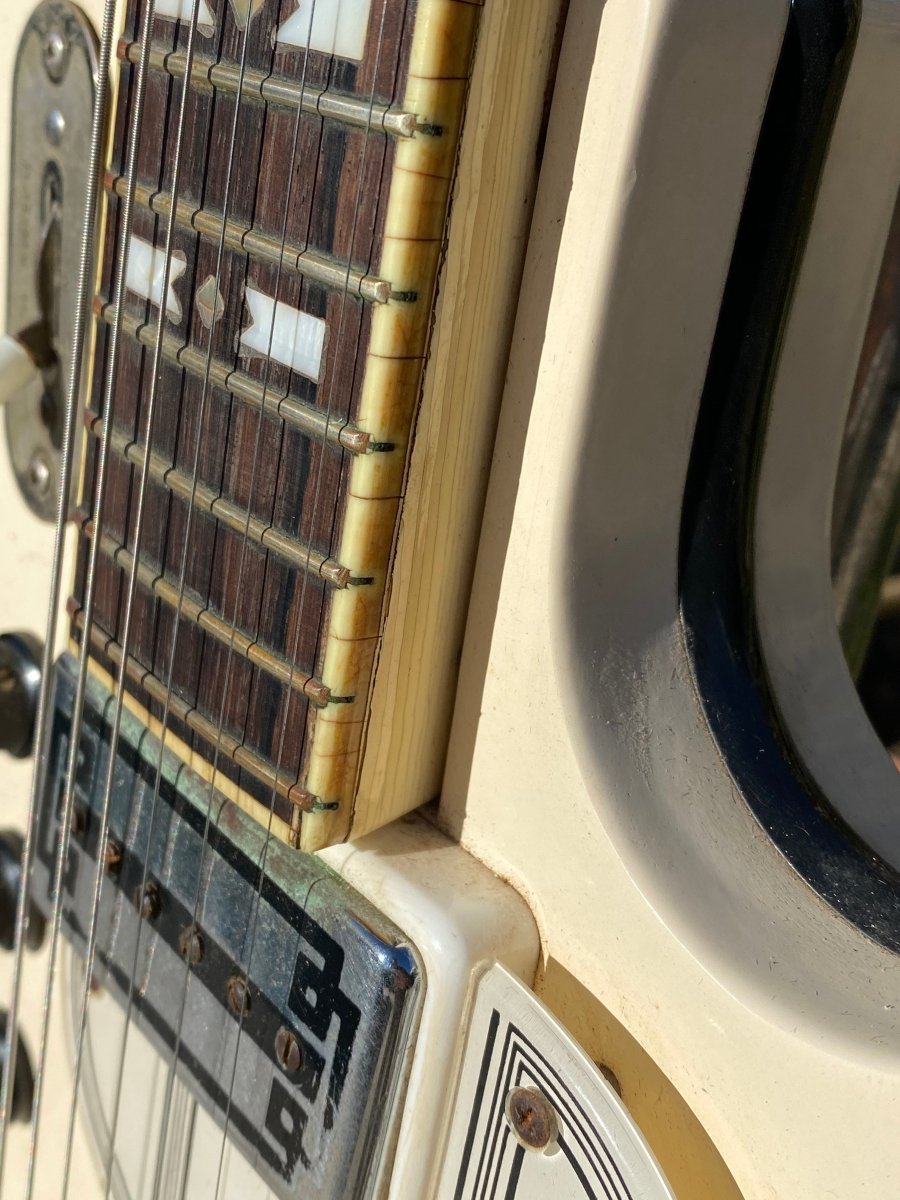 SOLD - National Glenwood 99 Map Guitar 1962 - Mahar's Vintage Guitars