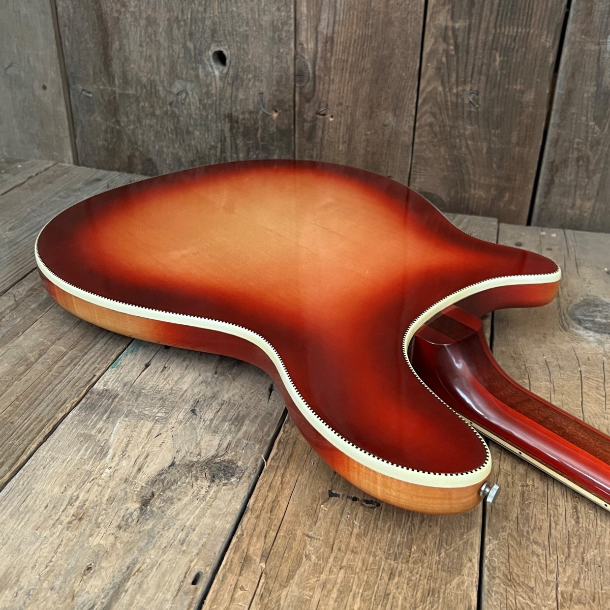 SOLD - Rickenbacker 4005 Bass 1966 Fireglo - Mahar's Vintage Guitars