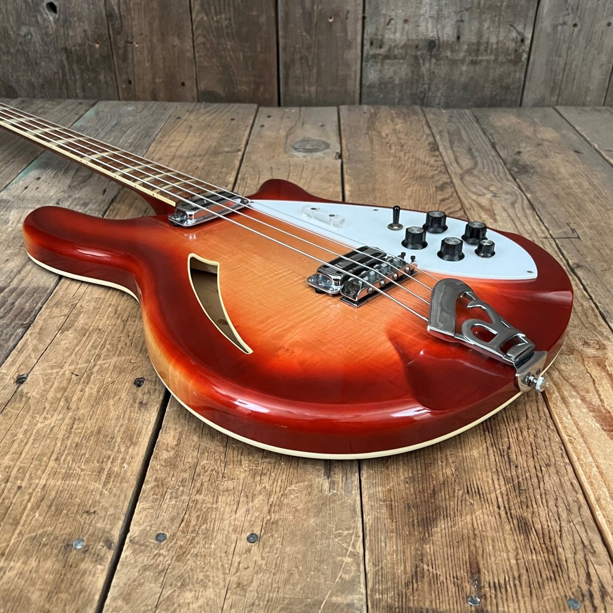 SOLD - Rickenbacker 4005 Bass 1966 Fireglo - Mahar's Vintage Guitars