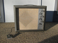 SOLD - Silvertone 1482 Guitar Amp 1960s - Mahar's Vintage Guitars