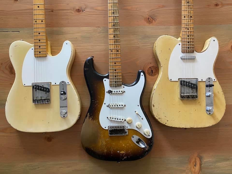 How two sell a vintage guitar collection