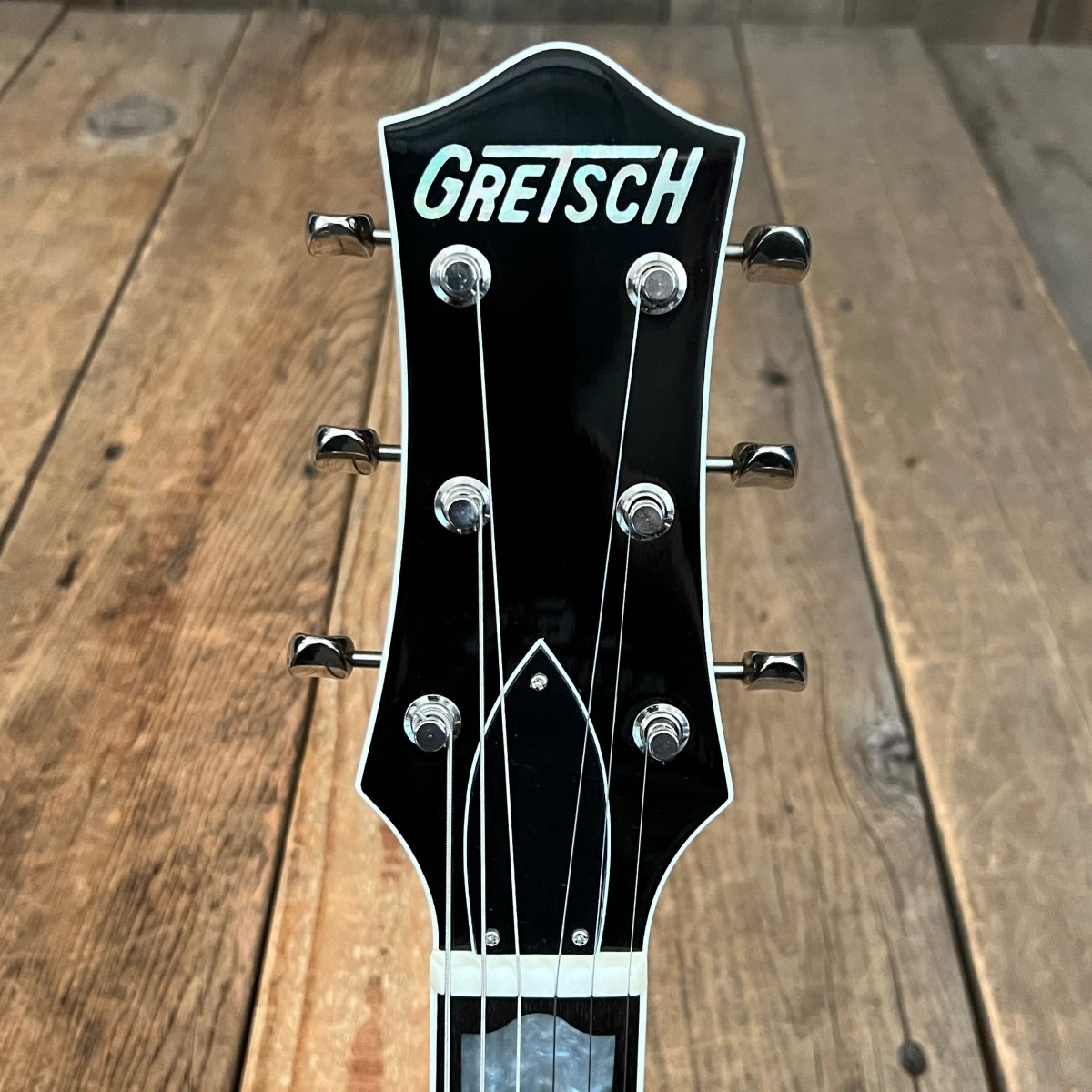 SOLD - Gretsch Duo - Jet G6128T - 57 2002 Black - Mahar's Vintage Guitars