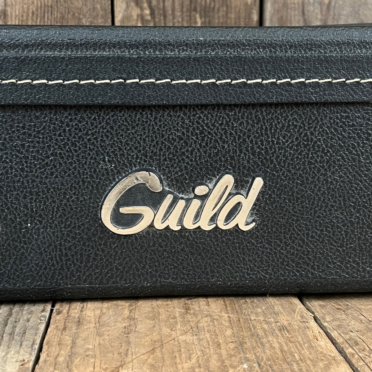 SOLD - Guild D - 25 Factory Black 1980 - Mahar's Vintage Guitars