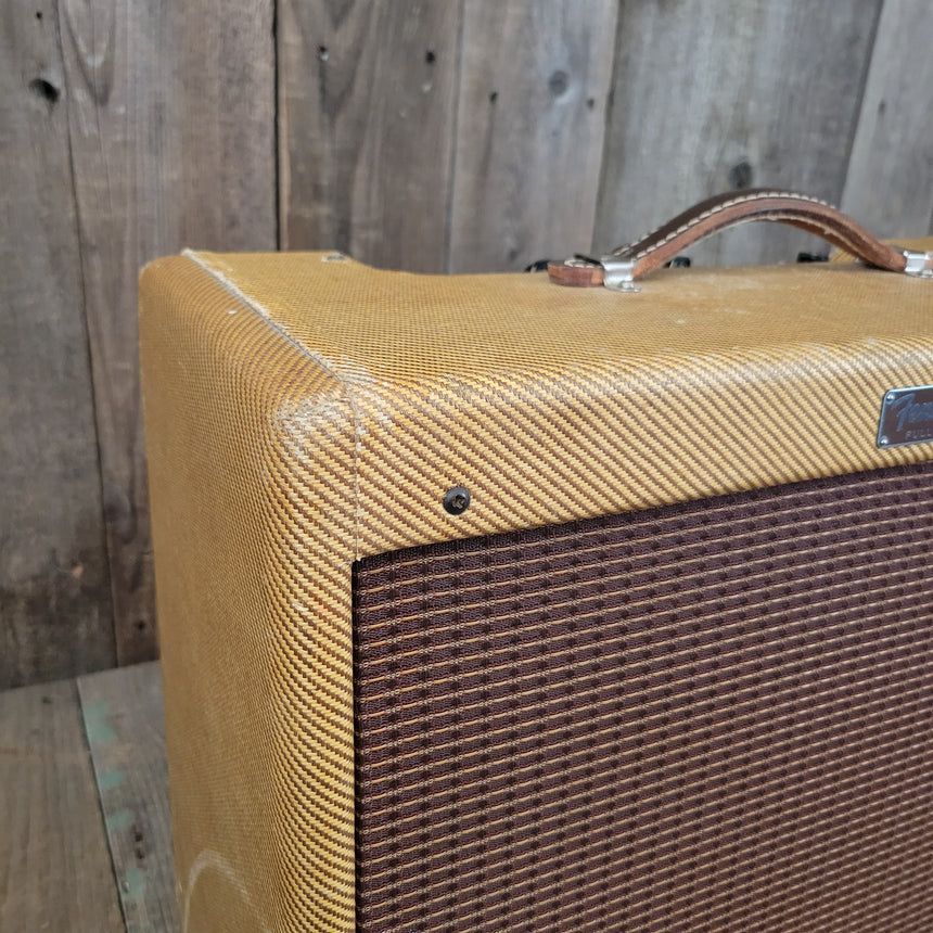 Fender Tweed Narrow Panel Deluxe Amp 5E3 with 5F6 tube chart 1958