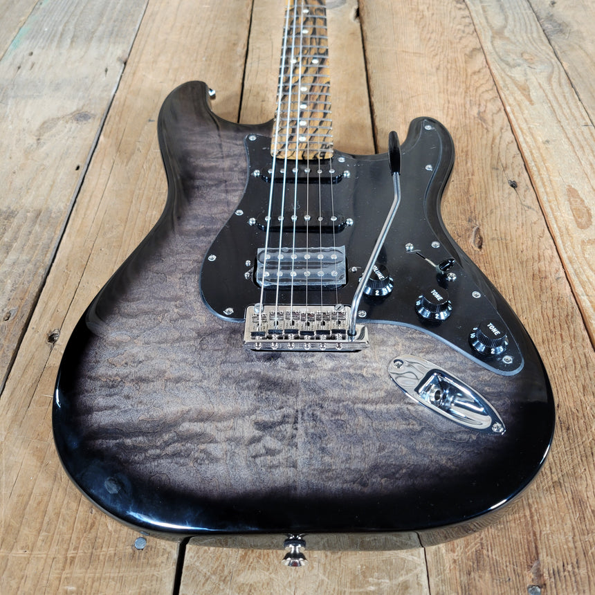 Fender Limited Edition Stratocaster QMT Pale Moon Ebony Fretboard Quilt Top Mint 2019