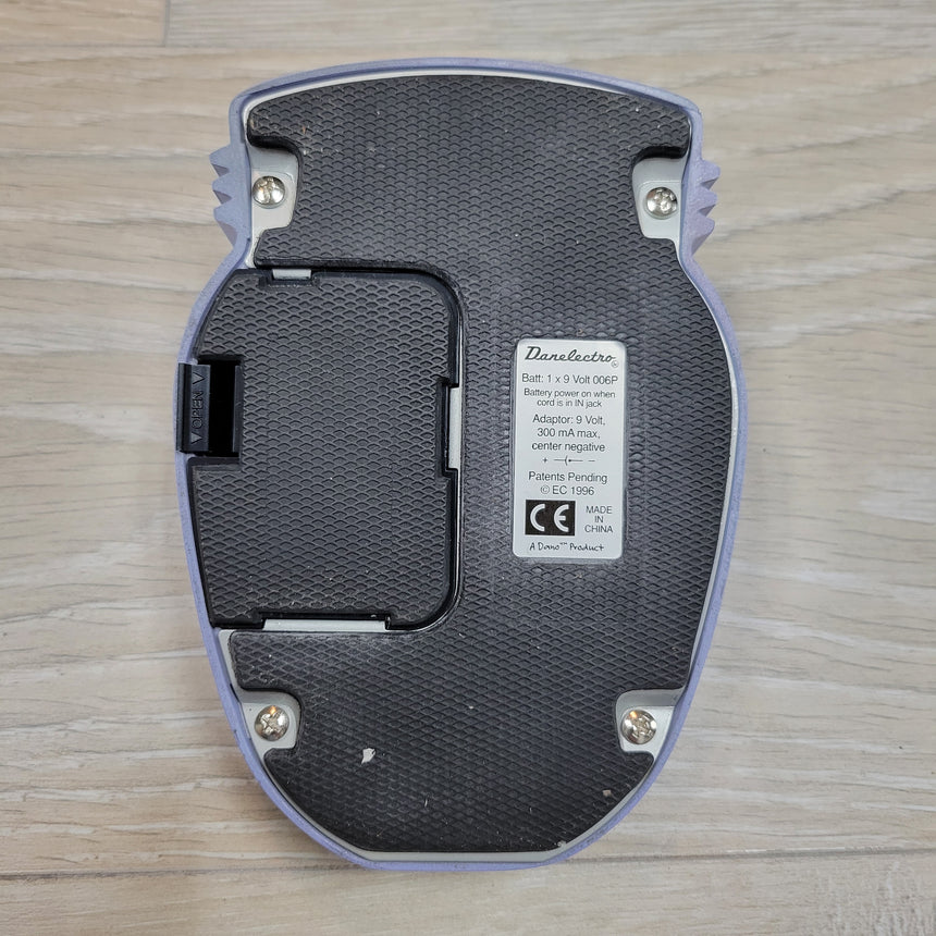 Danelectro Dan Echo DE-1 Pedal with Adapter Box Manual and Sticker