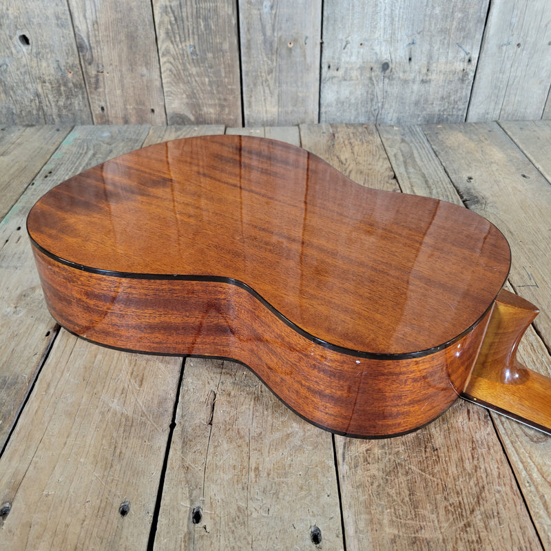 Aria AC-8 Classical Guitar 1970s – Made in Japan, Tatsuno Factory, Serial #2, w/ Hard Case
