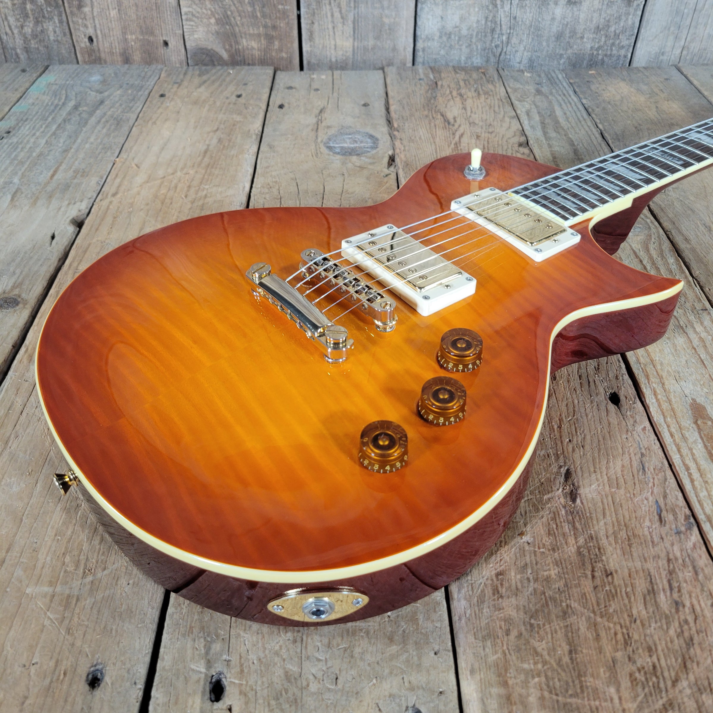 ESP LTD 2014 EC-401VF Amber Flame Excellent