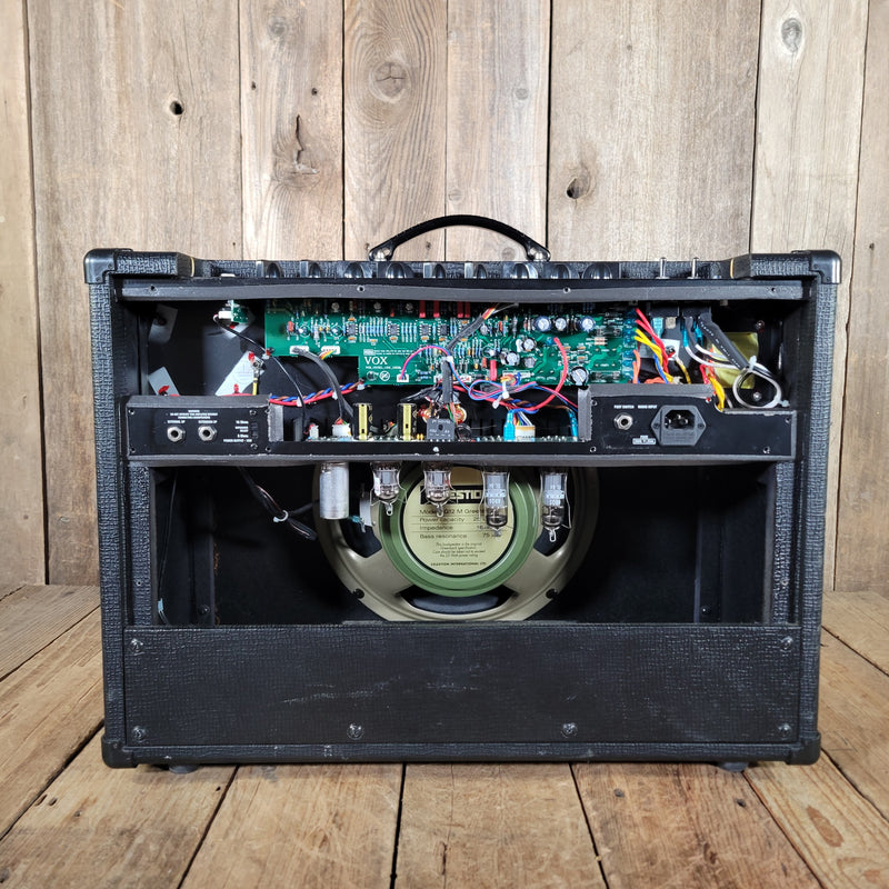 Vox AC15C1 1x12 Tube Combo Amp 2010 – Classic British Tone, Celestion Speaker