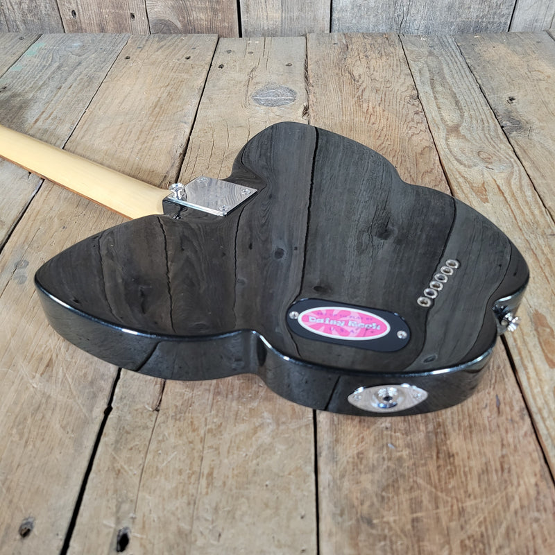 Daisy Rock Butterfly Guitar with Original Gig Bag – Lightweight, Stylish, and Playable