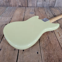 Fender Mustang Bass Player PJ 2023 Made in Mexico with Road Runner Gig Bag – Short Scale Versatility