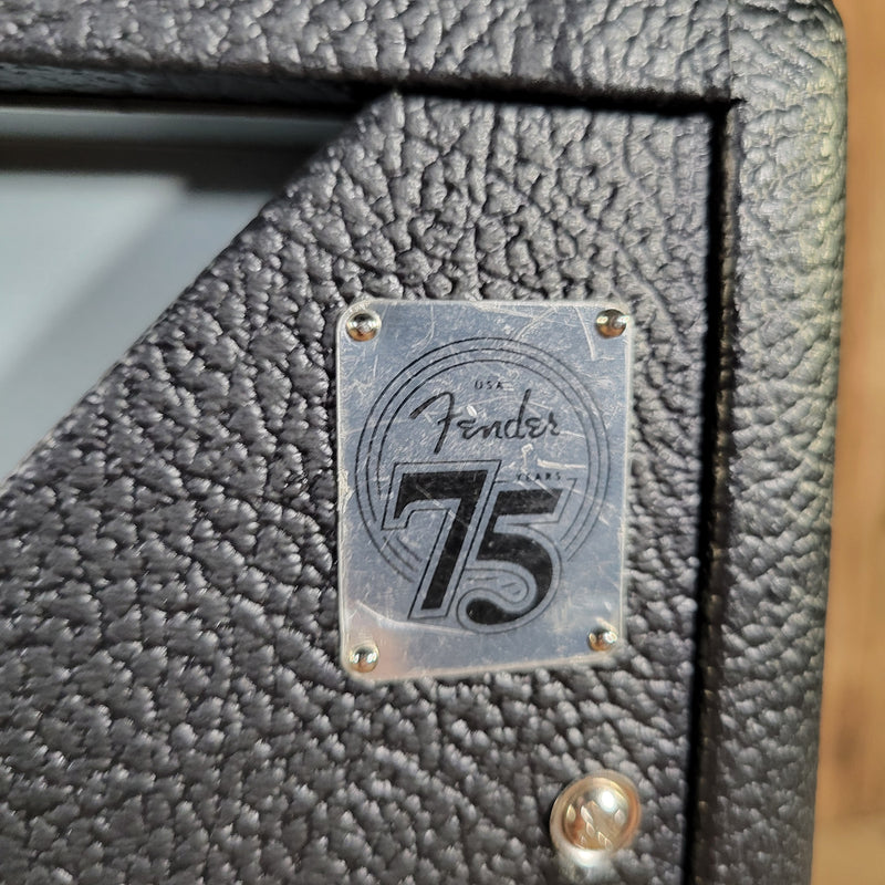 Fender ’65 Deluxe Reverb Reissue 2021 – Black Panel, Near Mint with Cover