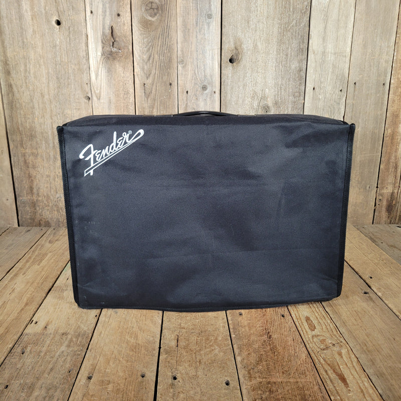 Fender ’65 Deluxe Reverb Reissue 2021 – Black Panel, Near Mint with Cover