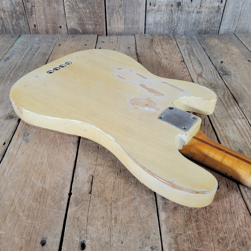 Fender Precision Bass 1954 – Black Guard Butterscotch Blonde, Vintage