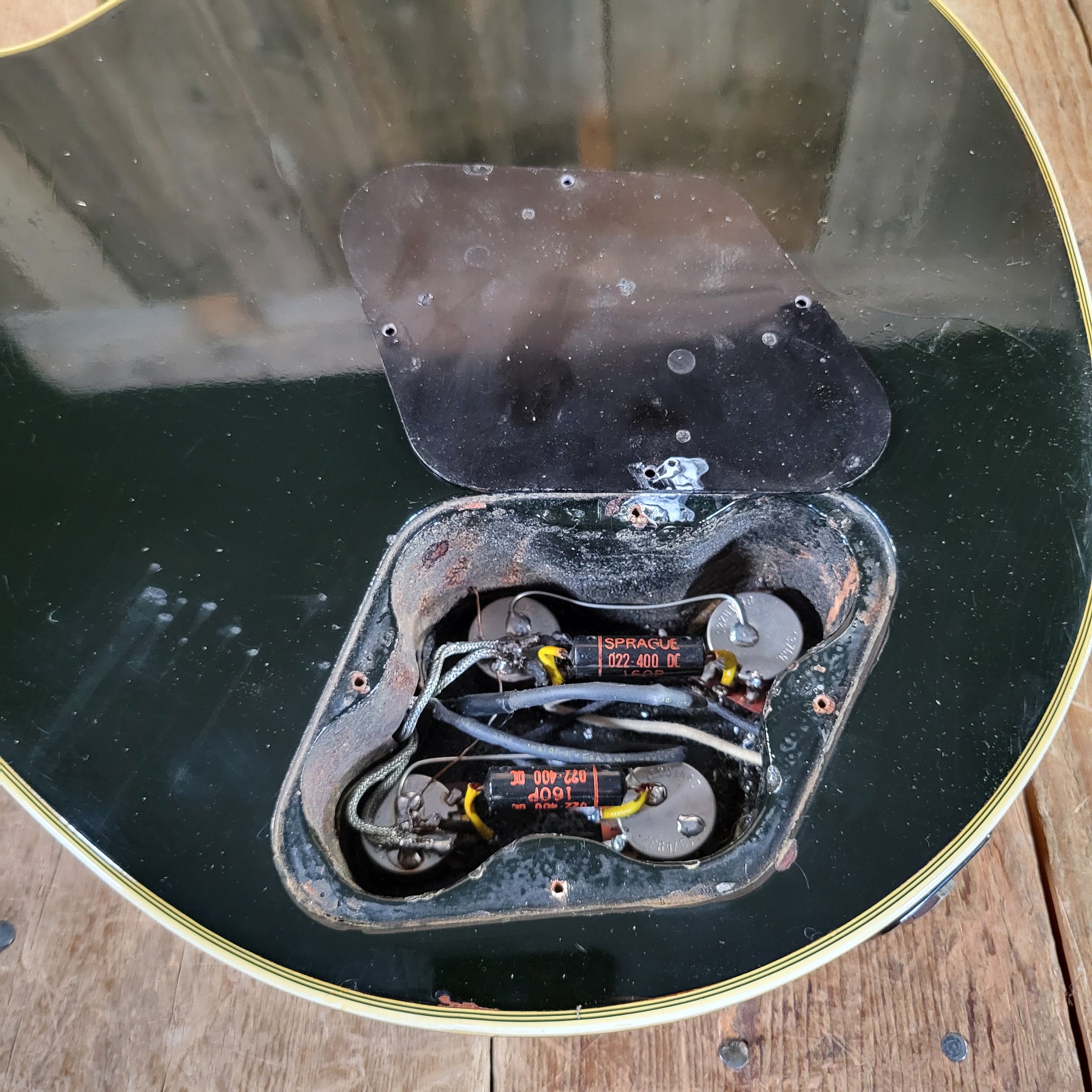 SOLD - Gibson Les Paul Custom Black 1970