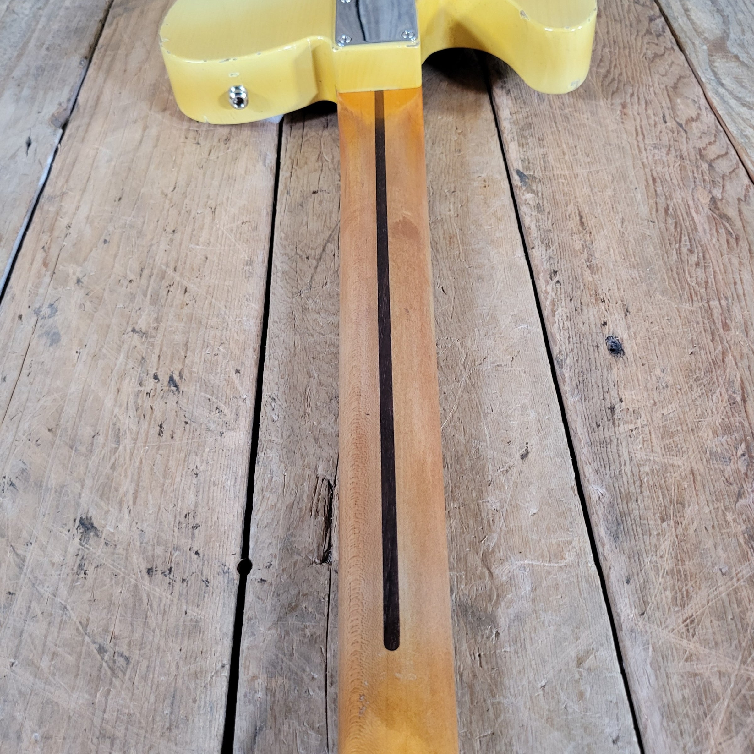 Chad Underwood Custom Relic Blackguard Telecaster w/ Hard Case 6lbs 5.5oz