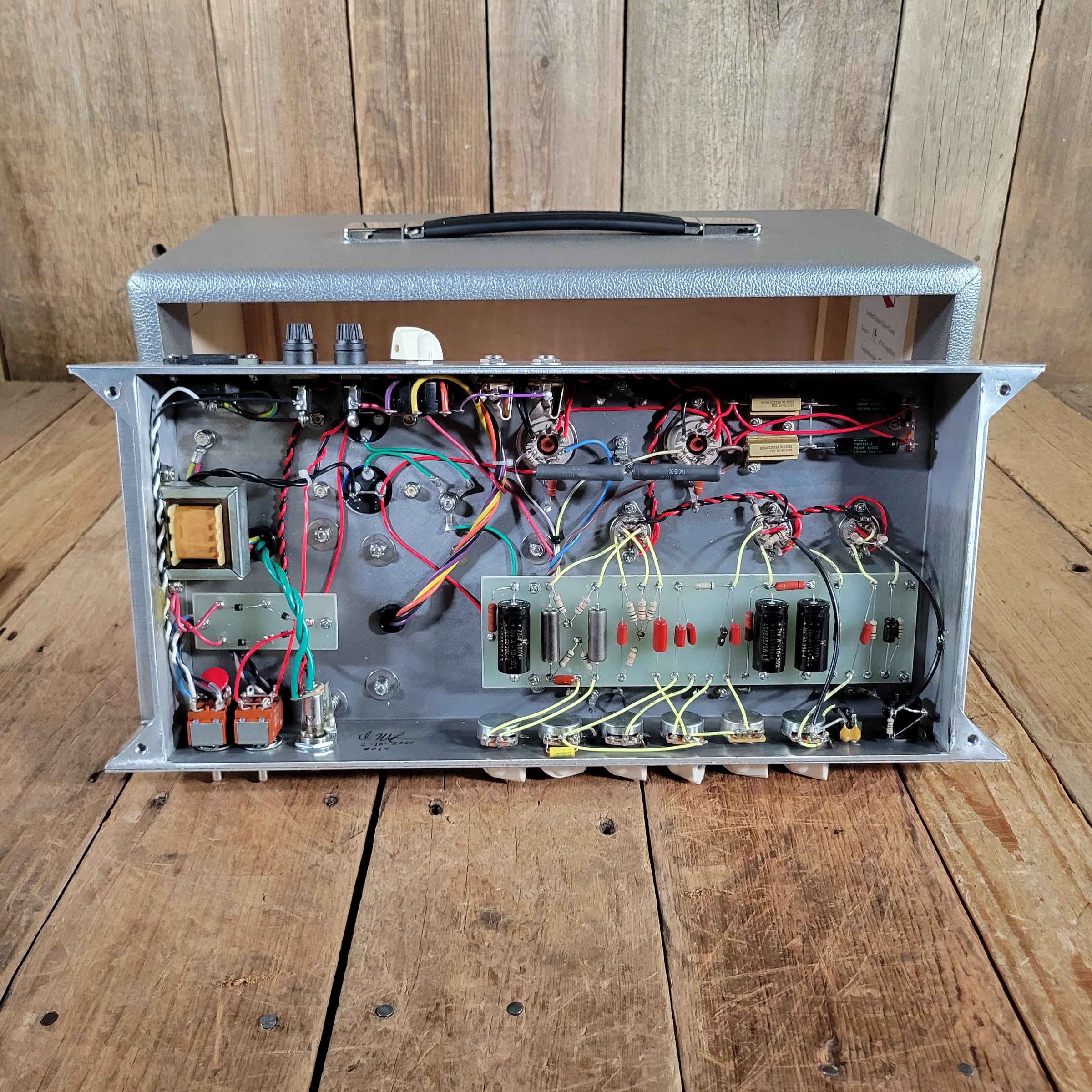 Komet Silver Cloud Limited Edition 2020 w/ 4x12 Cabinet