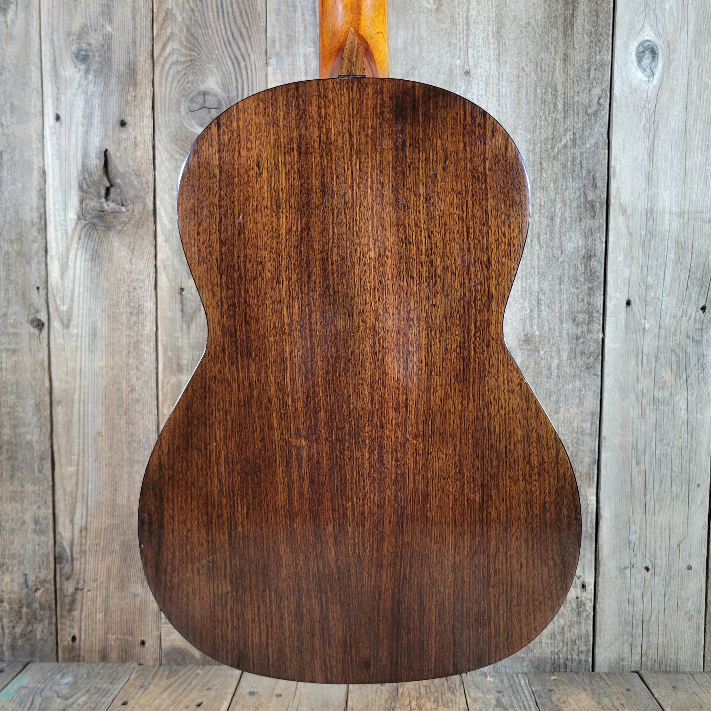 S. Yairi Classical Model 600 W/ Hard Case 1970s