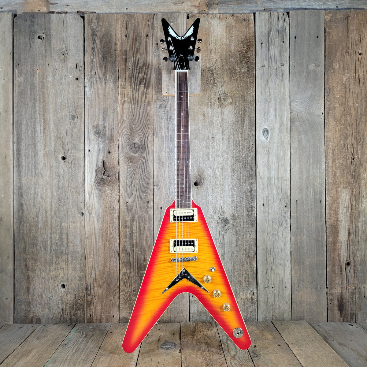 Dean V 79 Flamed Maple Flying V 2007 w/ Original Case