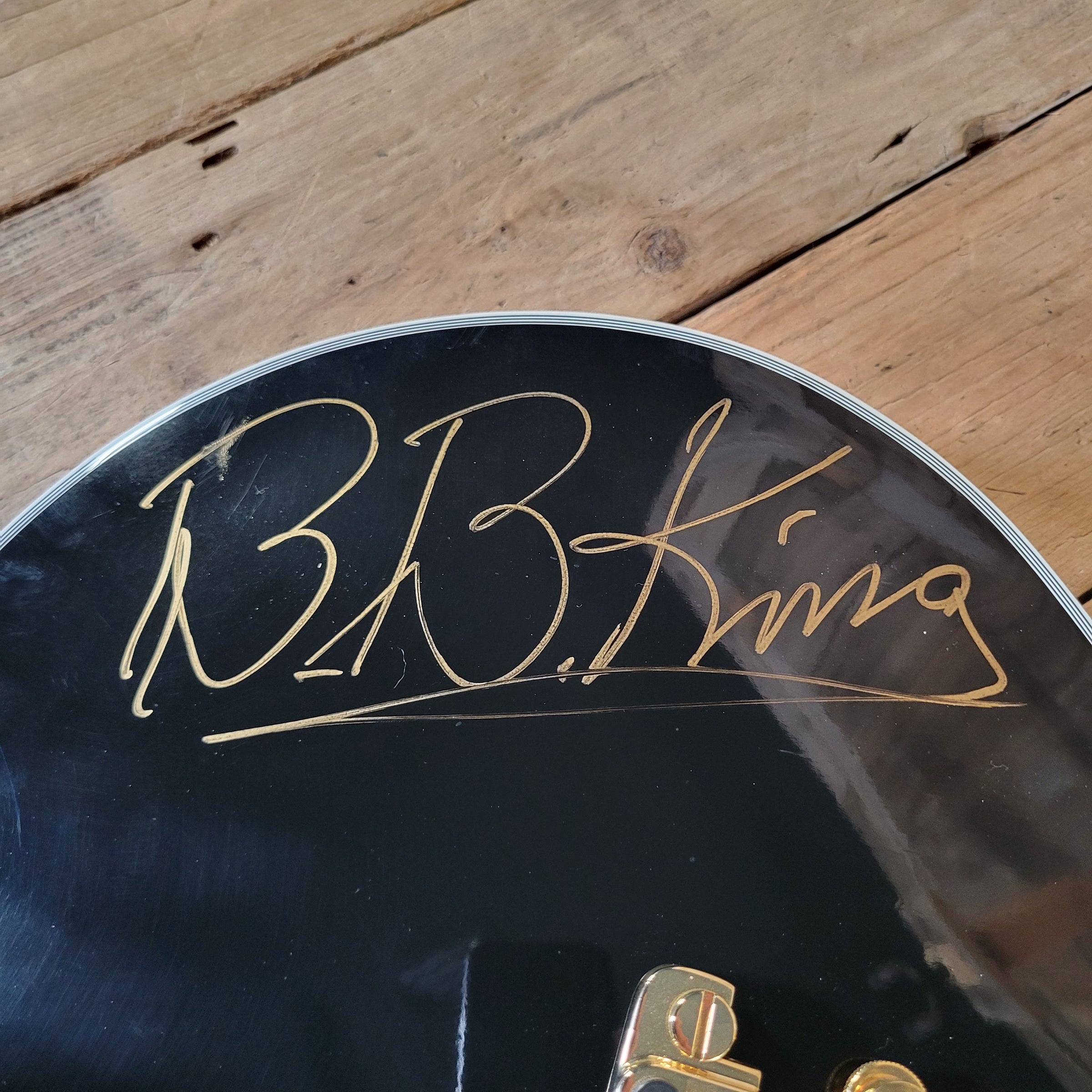Gibson B.B. King "Lucille" Signature 2004 — Signed by B.B. King