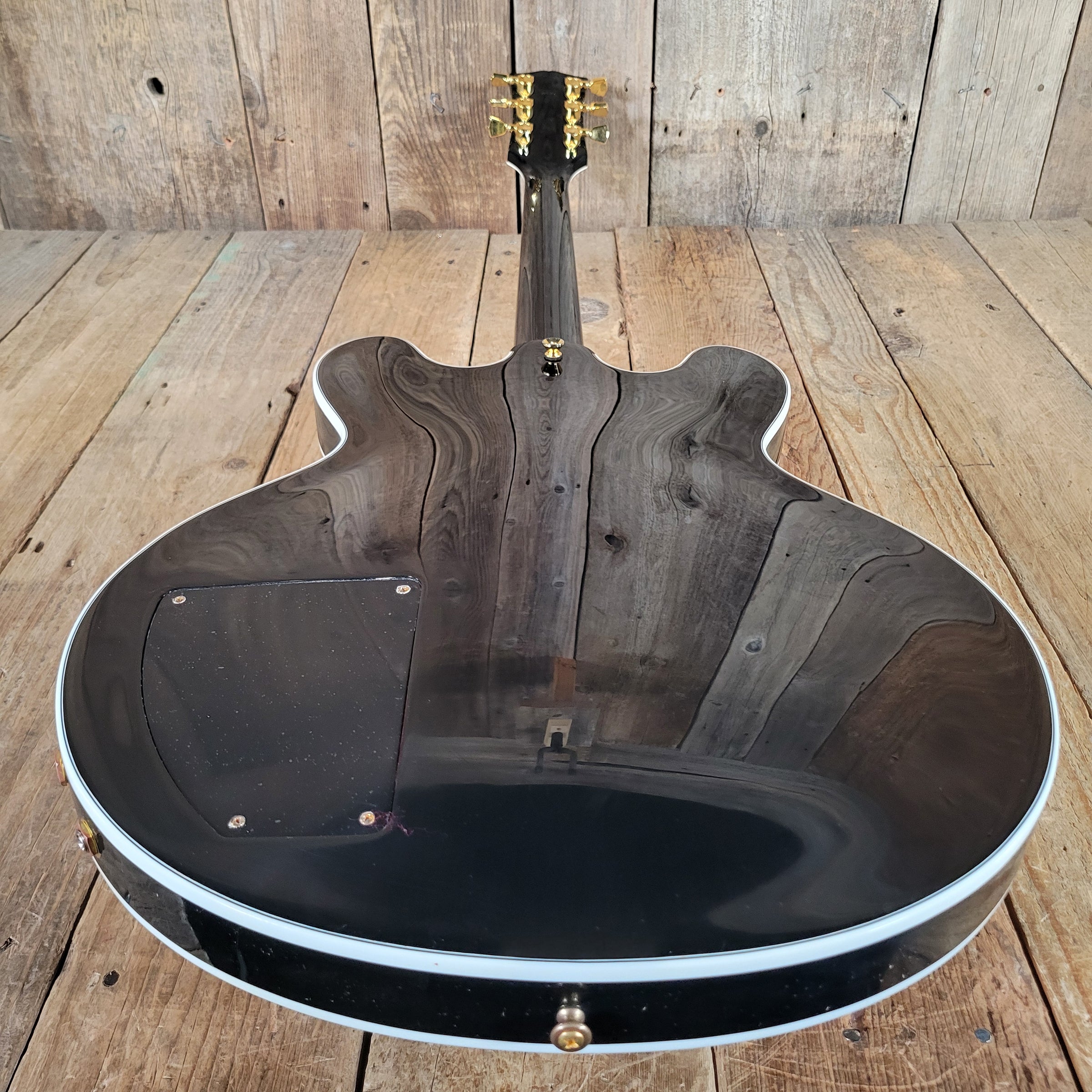 Gibson B.B. King "Lucille" Signature 2004 — Signed by B.B. King