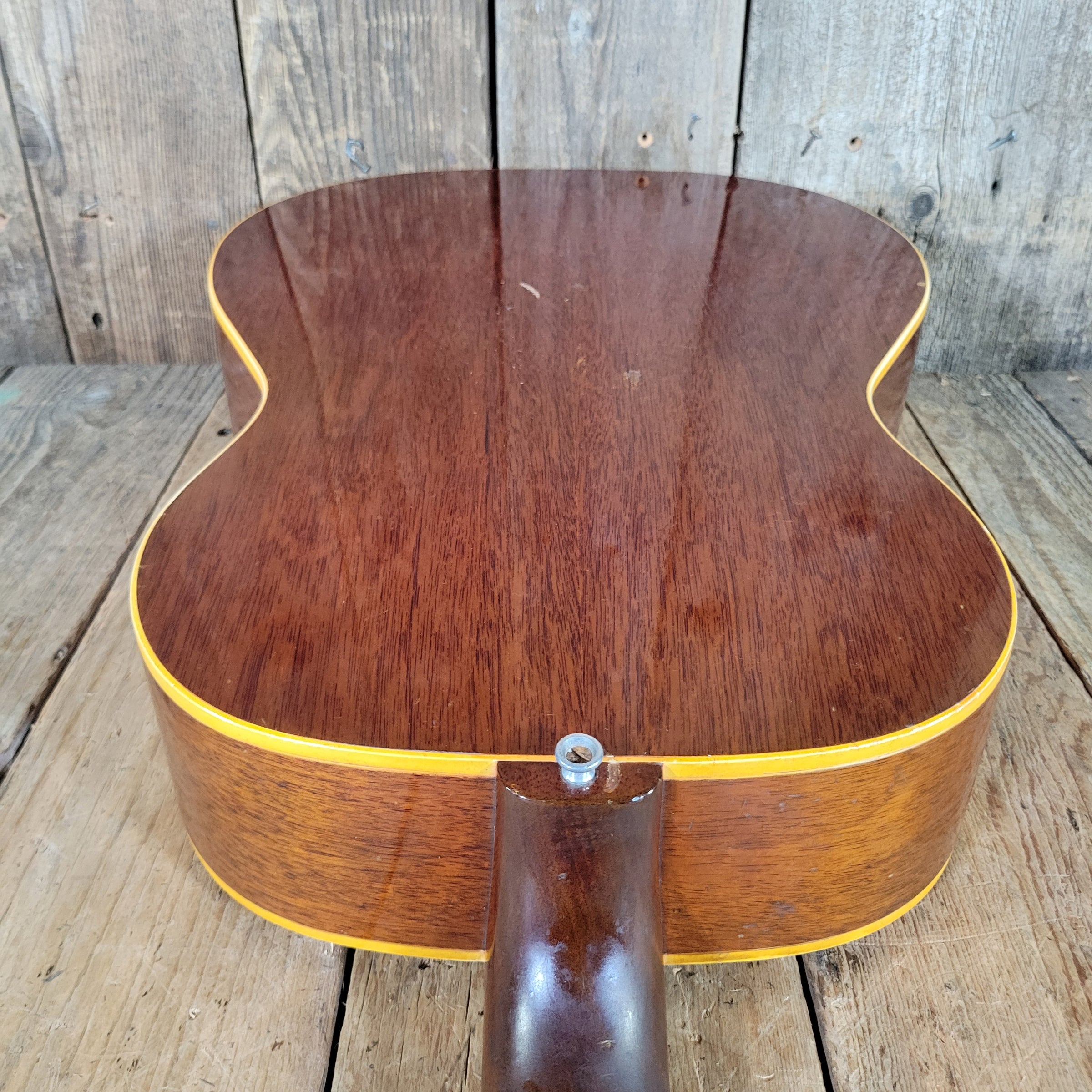 Gibson B-25 N 6 String with 1 11/16" nut