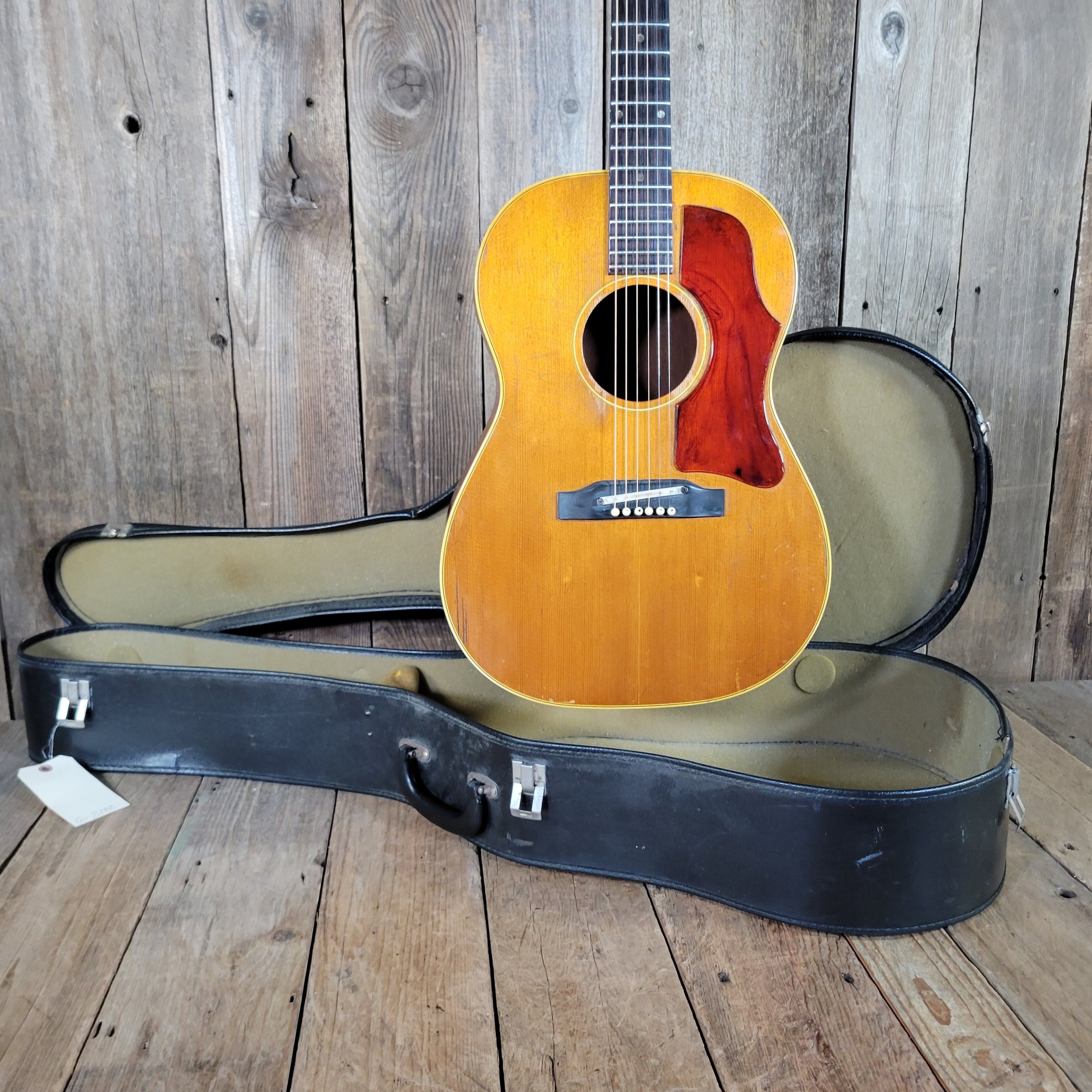 Gibson B-25 N 6 String with 1 11/16" nut