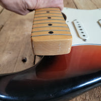 Fender 1974 Stratocaster Hardtail Sunburst Near Mint w/Case